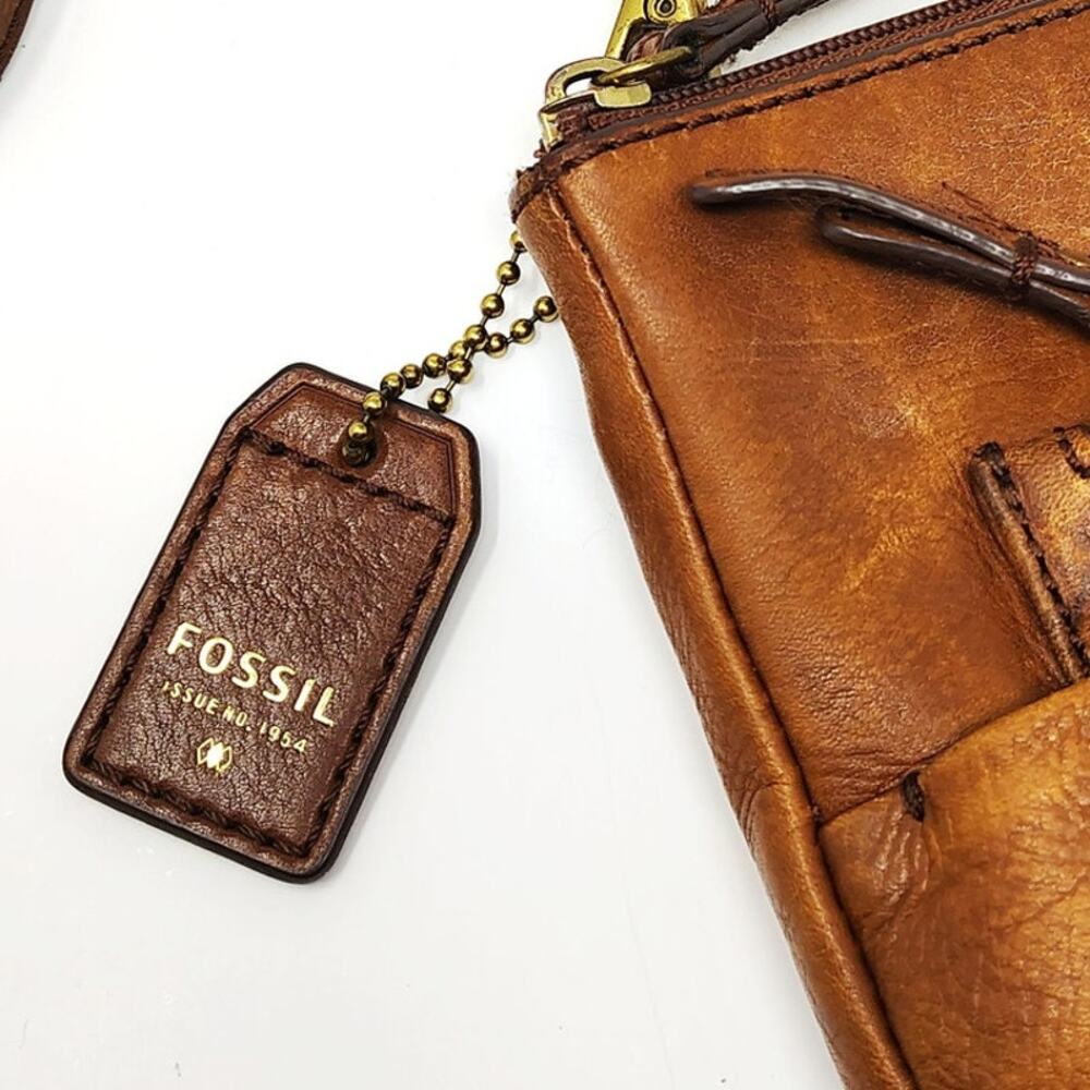 Fossil Crossbody Tan Leather Purse Bag Minimalist Chic Boho Western - Picture 3 of 14